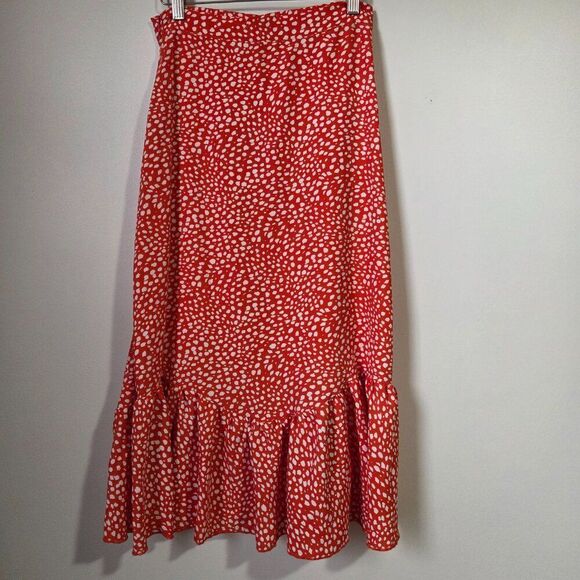 LIKE NEW SHEIN RED WHITE SPECKLED MIDI SKIRT RUFFLED BOTTOM SIZE SMALL - Picture 1 of 14